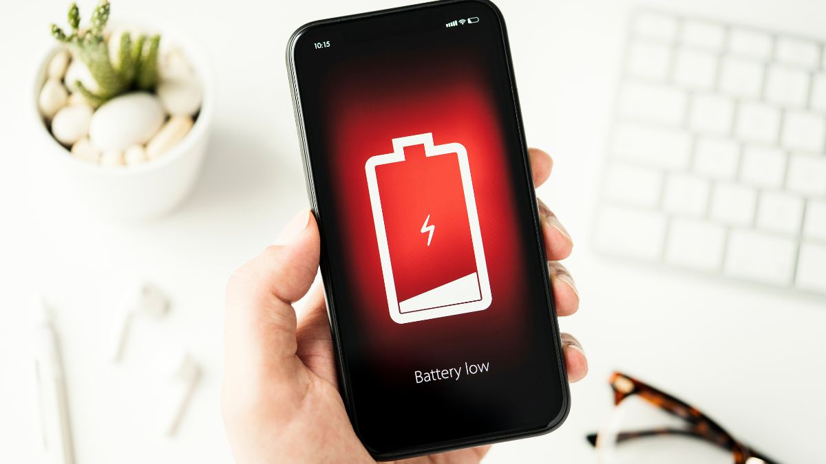 Why mobile battery drains fast?